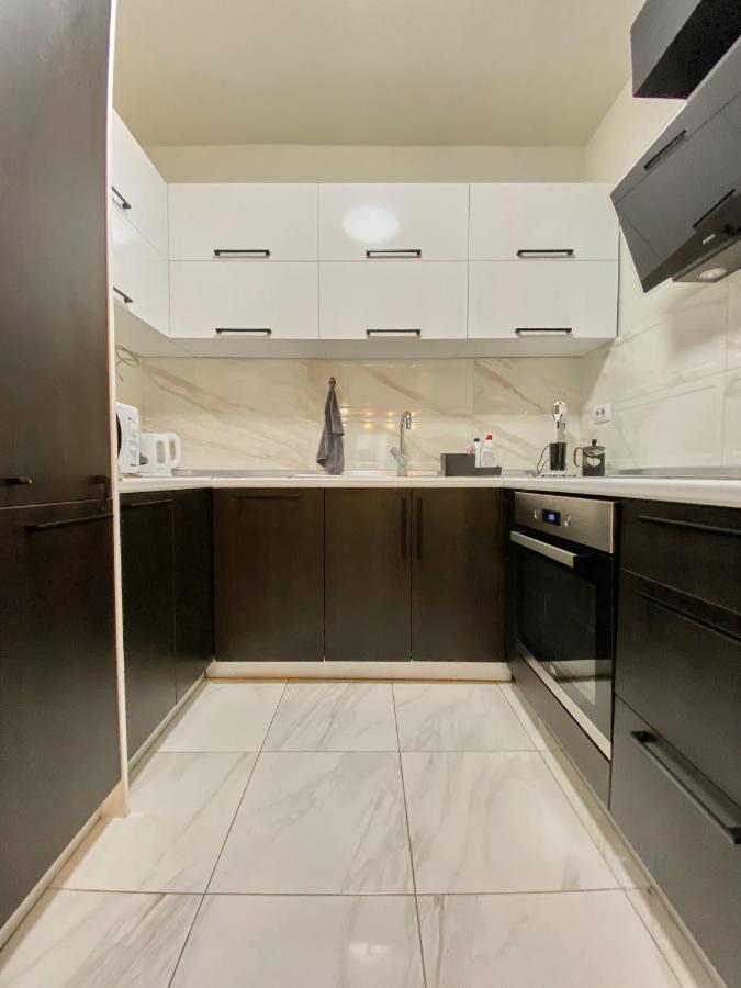 Stylish Apartment, Skopje Centre - Private Parking - Panoramic Views Εξωτερικό φωτογραφία