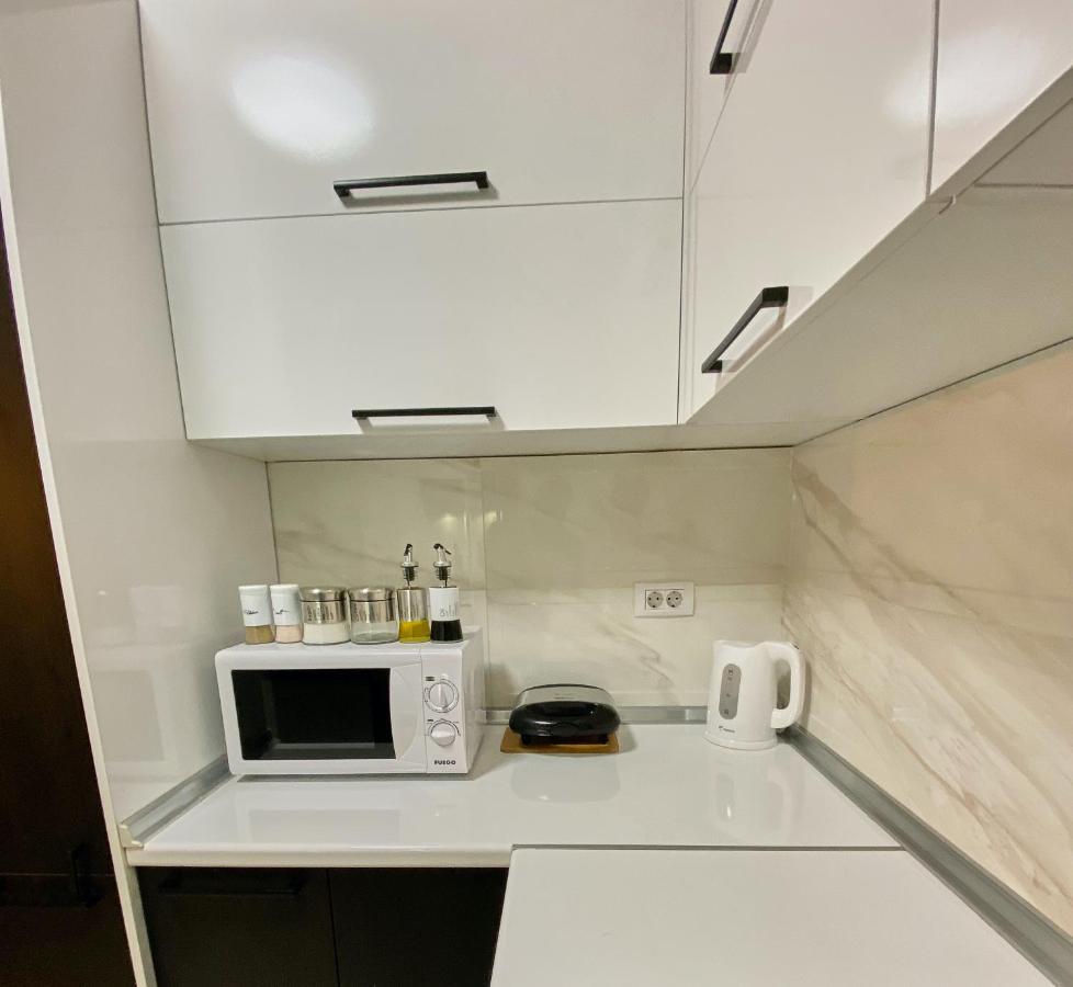 Stylish Apartment, Skopje Centre - Private Parking - Panoramic Views Εξωτερικό φωτογραφία