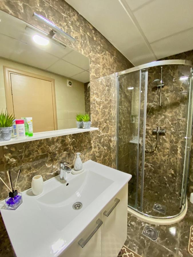 Stylish Apartment, Skopje Centre - Private Parking - Panoramic Views Εξωτερικό φωτογραφία